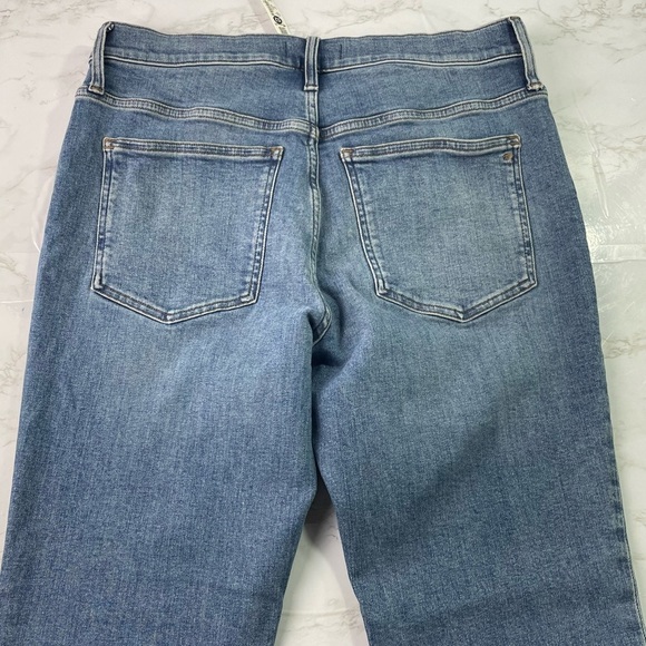 NWT Madewell Women’s Mid-Rise Kick Out Jeans | Size 31 | Wide Leg Medium Wash - Picture 8 of 9